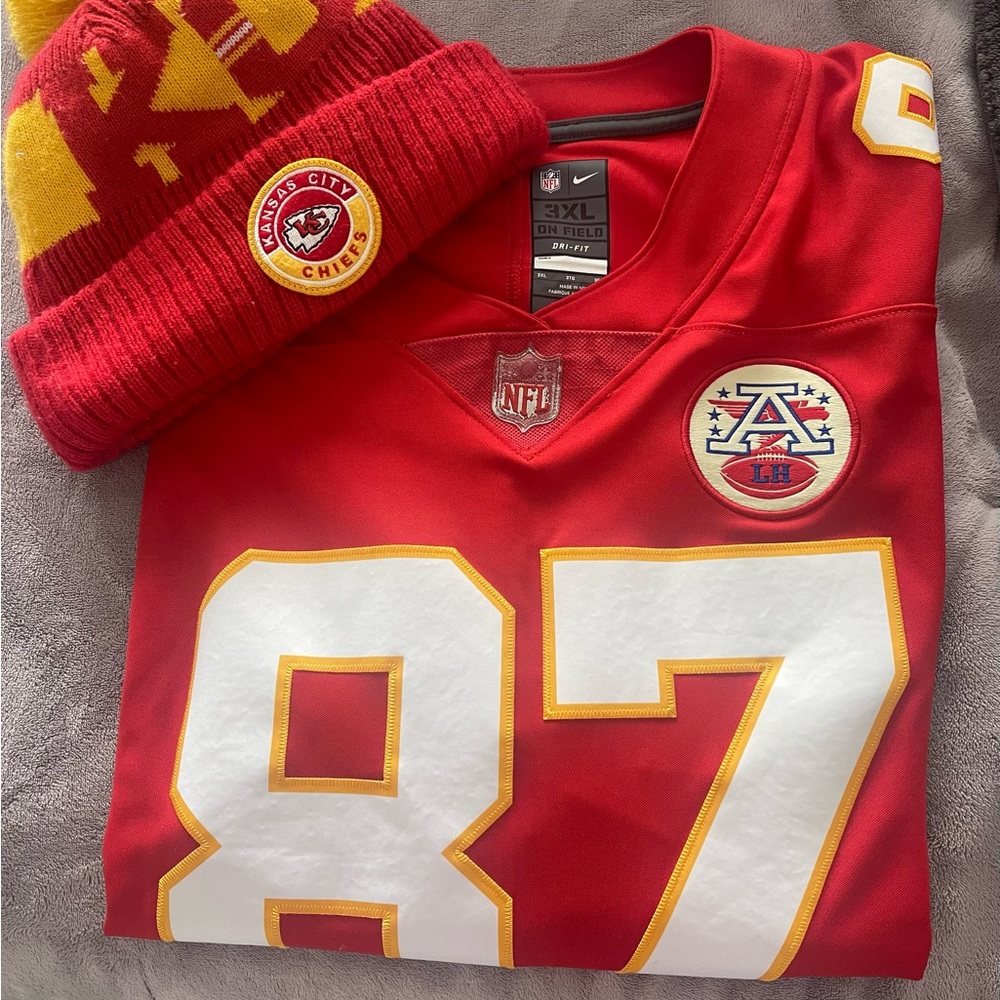 Bundle Nike NFL Kansas City Chiefs Kelce 87 Jersey and hat
